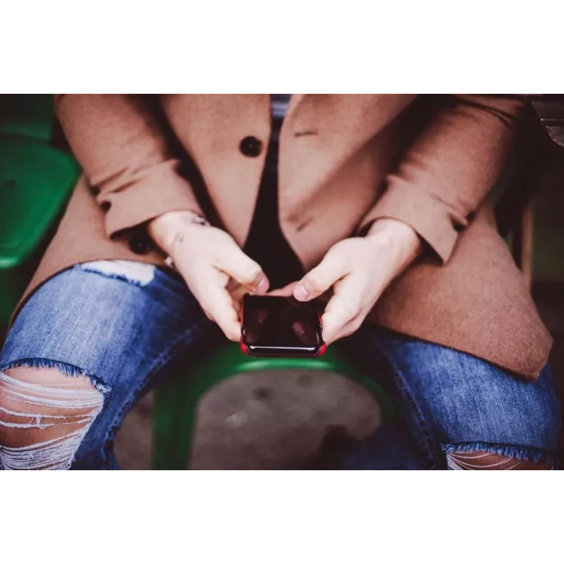 Zadný kryt s priehradkou na karty VixFox pre Samsung S9 — rubínovo červené ochranné puzdro s priehradkou na karty