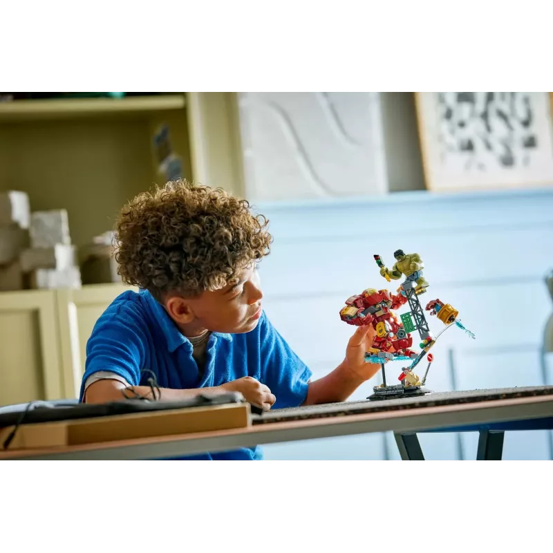 LEGO MARVEL 76343 Epická bitka: Hulkbuster proti Hulkovi