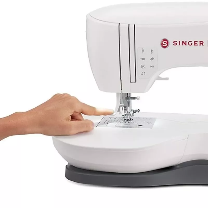 Singer SE300 elektrický šijací stroj, biely
