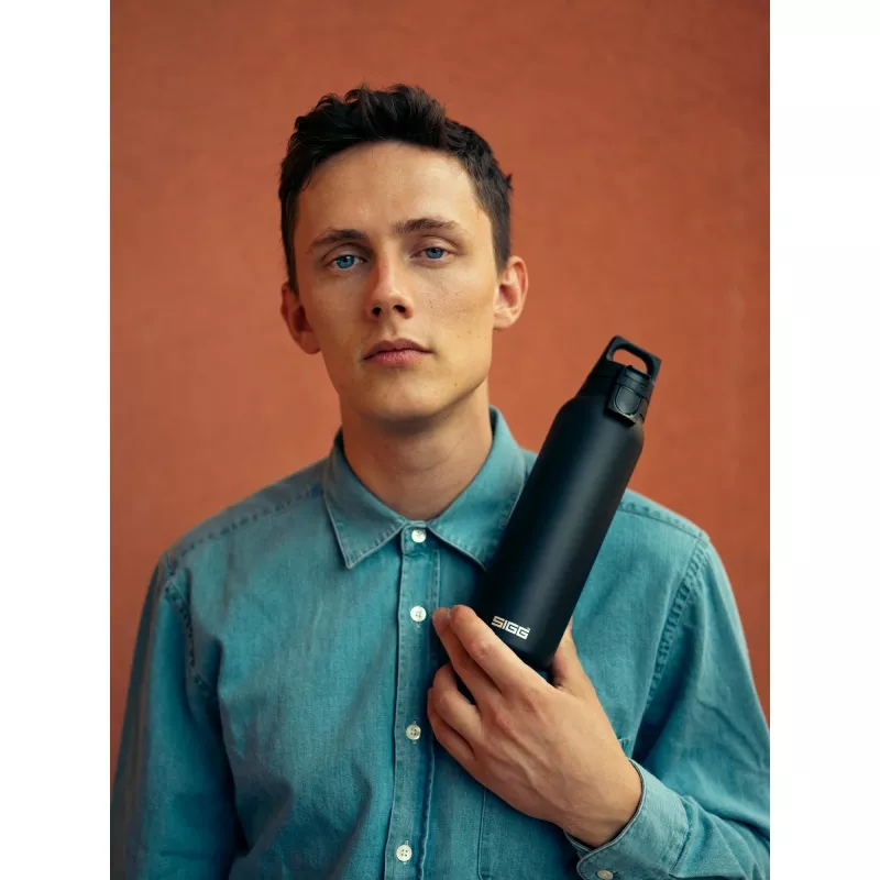 Termoska SIGG 8998.10 0,55 L čierna nerezová oceľ