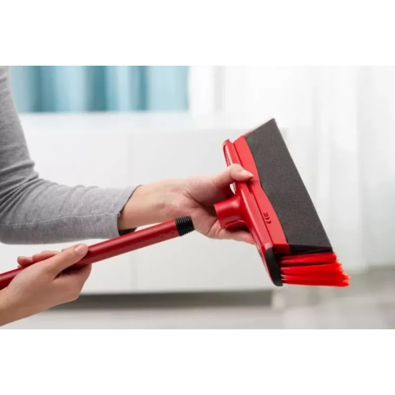 Metla na podlahu VILEDA 143703 s rúčkou, technopolymér, mäkké/tvrdé štetiny, interiér, 130 cm, červená