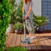 Elektrický čistič terás GARDENA 14841-20 na batérie zelená sivá oranžová