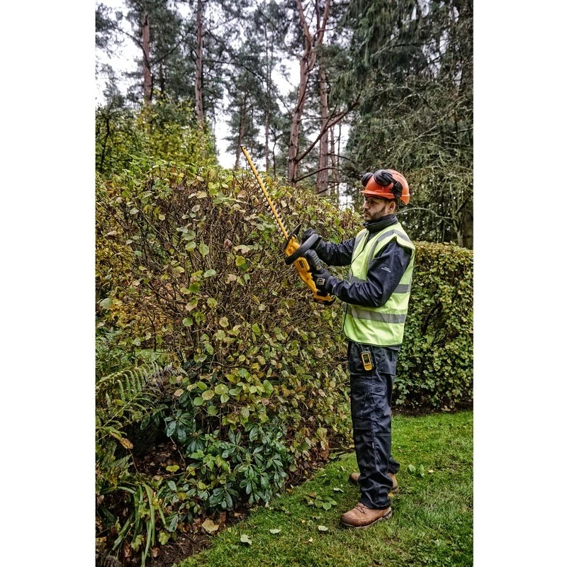 Dewalt 55cm 25mm Gap 18V XR Li-Ion akumulátorové nožnice na živý plot - základný prístroj