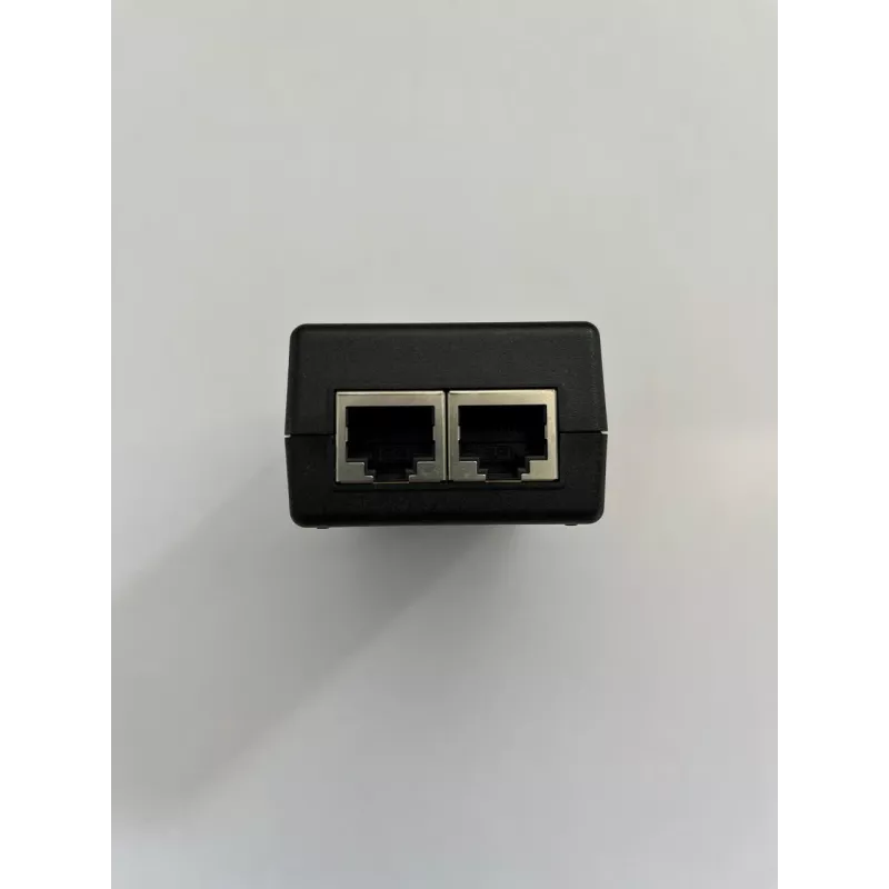 PoE injektor Gigabit Cambium Networks N000900L001D, 30 V, 15 W, s napájacím káblom EÚ, čierny