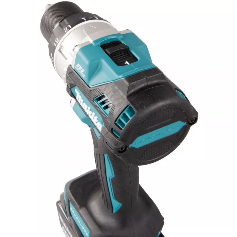 MAKITA. AKU RÁZOVÝ UTIahovač 18V 130/65Nm 2x5,0Ah DHP486RTJ