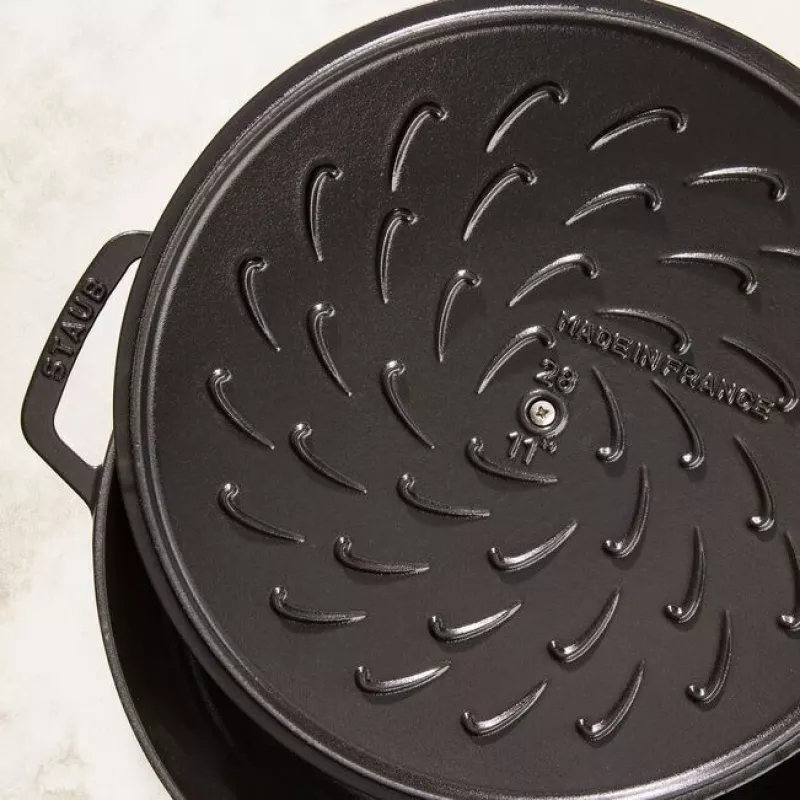 Staub Chistera 40511-472-0 pekáč 28 cm, okrúhly, liatinový, 3,7 l, čierny