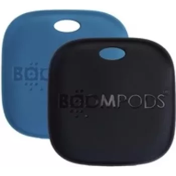 Nabíjateľná sada dvoch štítkov Boompods Boomtag TARRE2 — modrá a čierna
