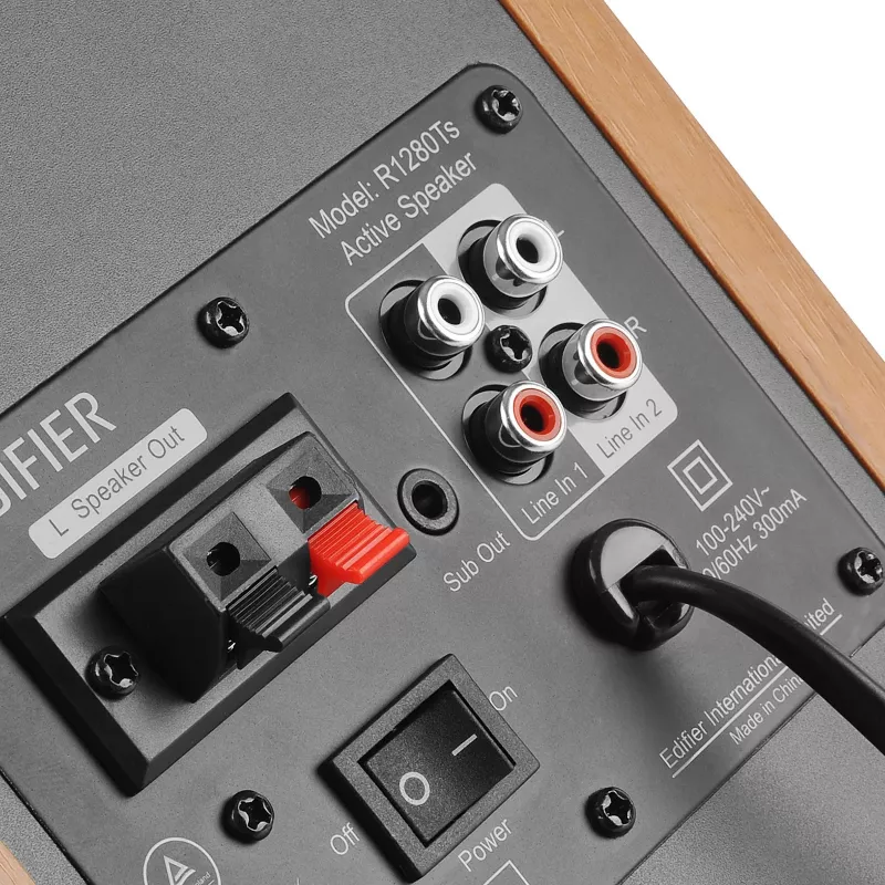 Edifier Studio R1280Ts 2.0 drevo/strieborná Retail