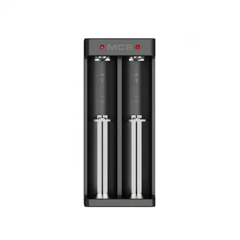 XTAR dvojslotová nabíjačka Li-Ion batérií pre 18650 články, USB-C vstup, 2 sloty, čierna, LED indikátory