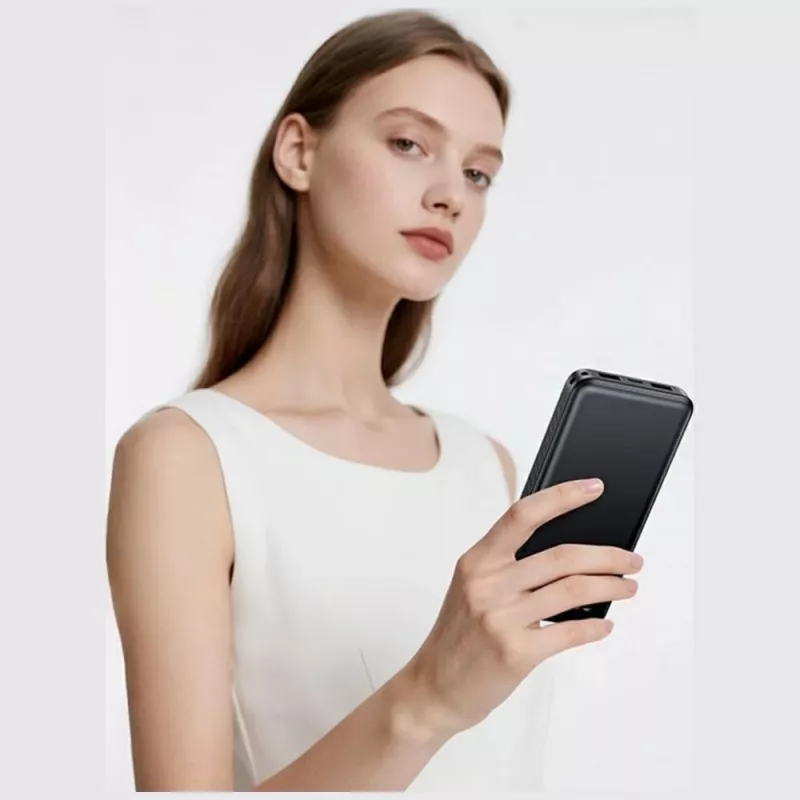 Powerbanka usams PB83 10000mAh PD 2×USB-A USB-C biela