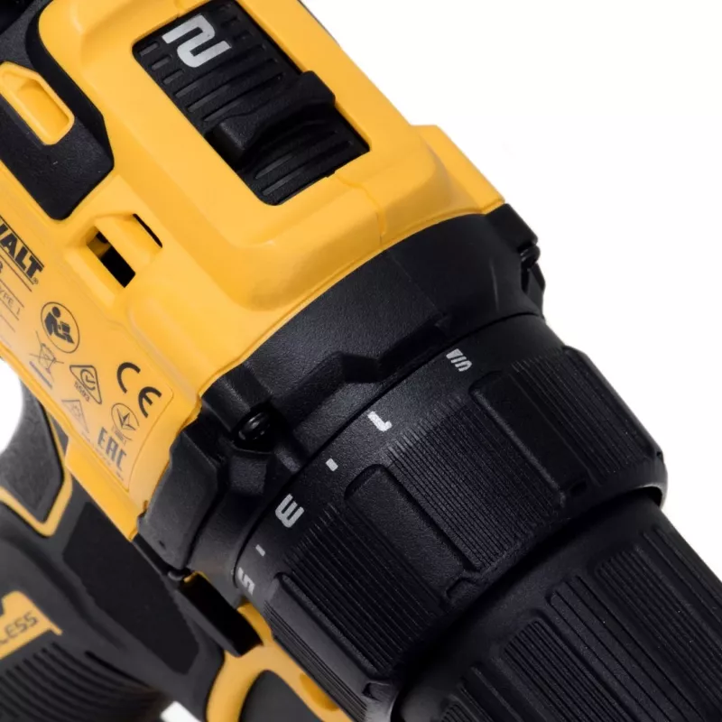 Akumulátorový vŕtací skrutkovač DCD708D2T, 18Volt žltá/čierna, 2x Li-Ion akumulátor 2,0 Ah, v TSTAK boxe