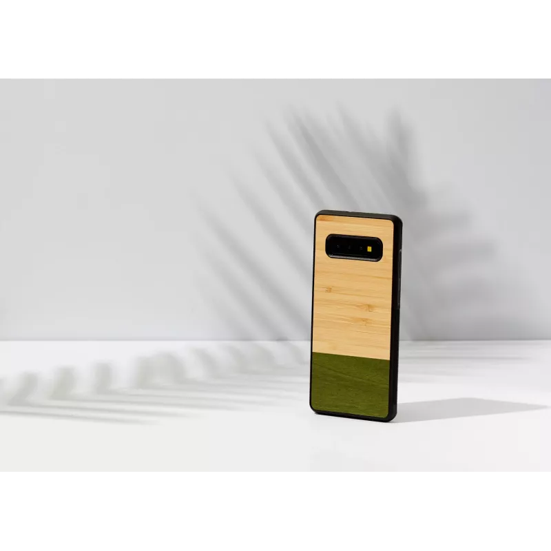 Puzdro na smartphone man and wood pre Samsung Galaxy S10 Plus — bambusový les čierna