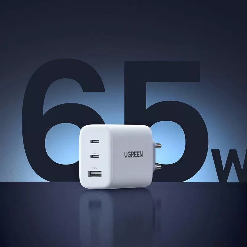 Nástenná nabíjačka UGREEN CD275 2× USB Type-C 65W biela — Dual-USB-C 65W rýchle nabíjanie, 100–240V vstup