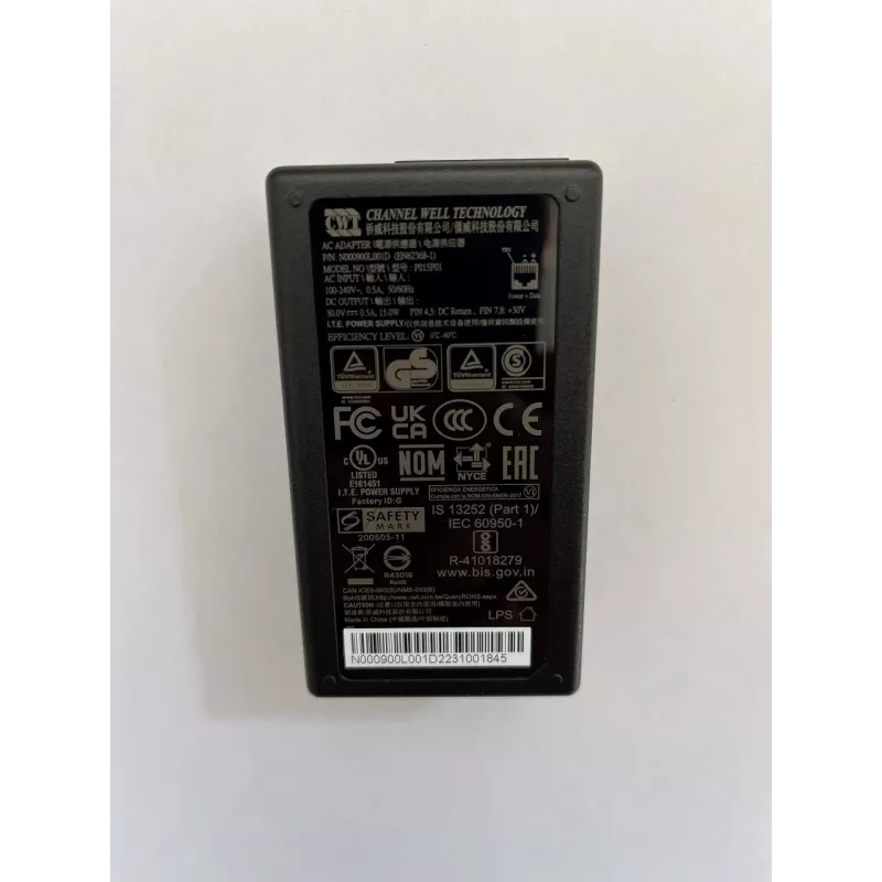 PoE injektor Gigabit Cambium Networks N000900L001D, 30 V, 15 W, s napájacím káblom EÚ, čierny