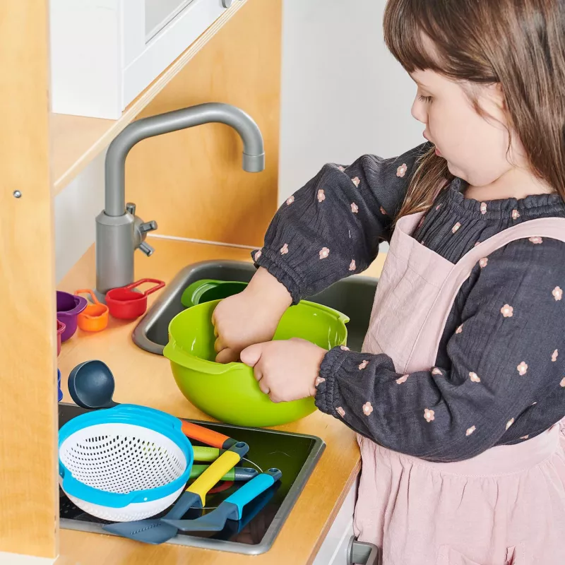 Joseph Joseph Kitchen Essentials Set, hracia kuchynka
