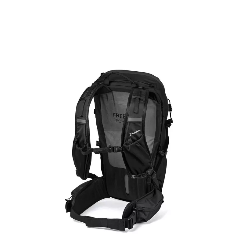 BERGHAUS Remote Hike 23 L turistický batoh čierny
