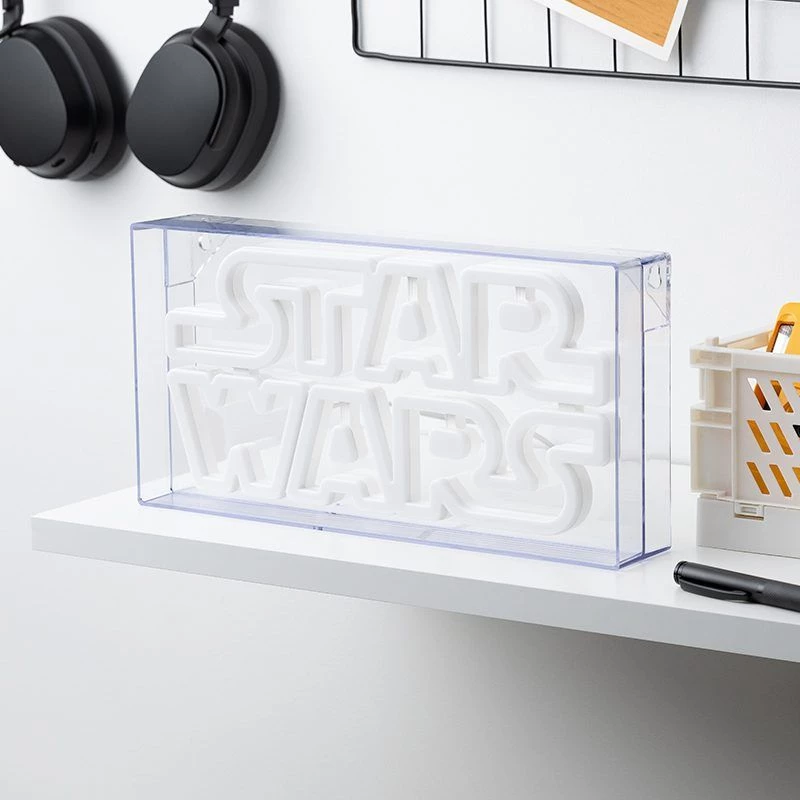LED neónové svetlo Paladone Star Wars Design PP13123SW — dekoratívna LED tabuľa na stenu alebo policu
