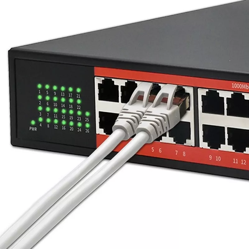 Sieťový switch QOLTEC Gigabit Ethernet PoE 24xRJ45 2xSFP