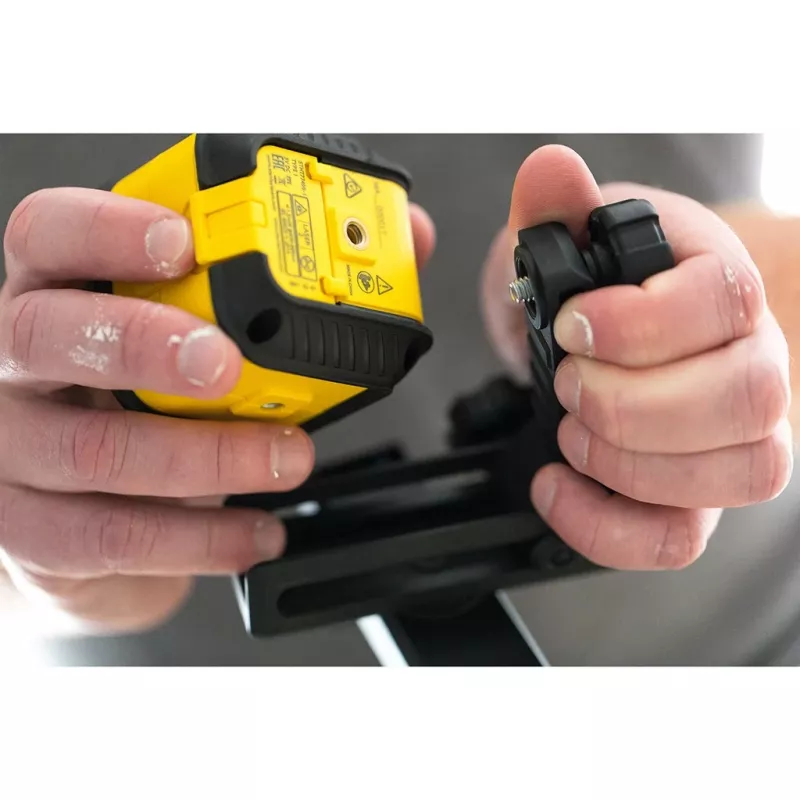 Liniový laser Stanley Cubix krížový červený laser