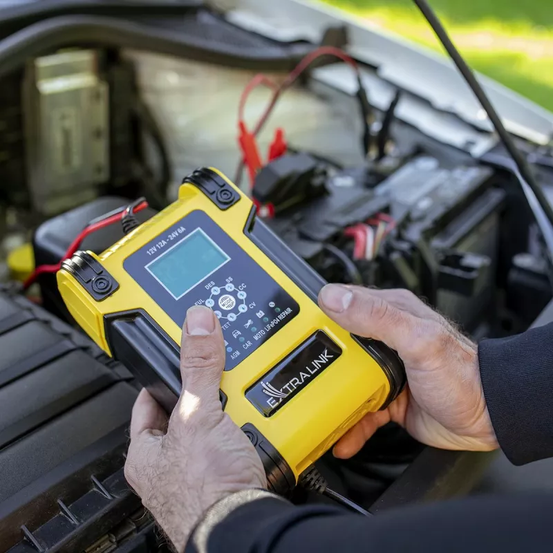 Extralink Shango inteligentná nabíjačka batérií | usmerňovač | 100 - 240VAC, 12V 12A, 24V 6A