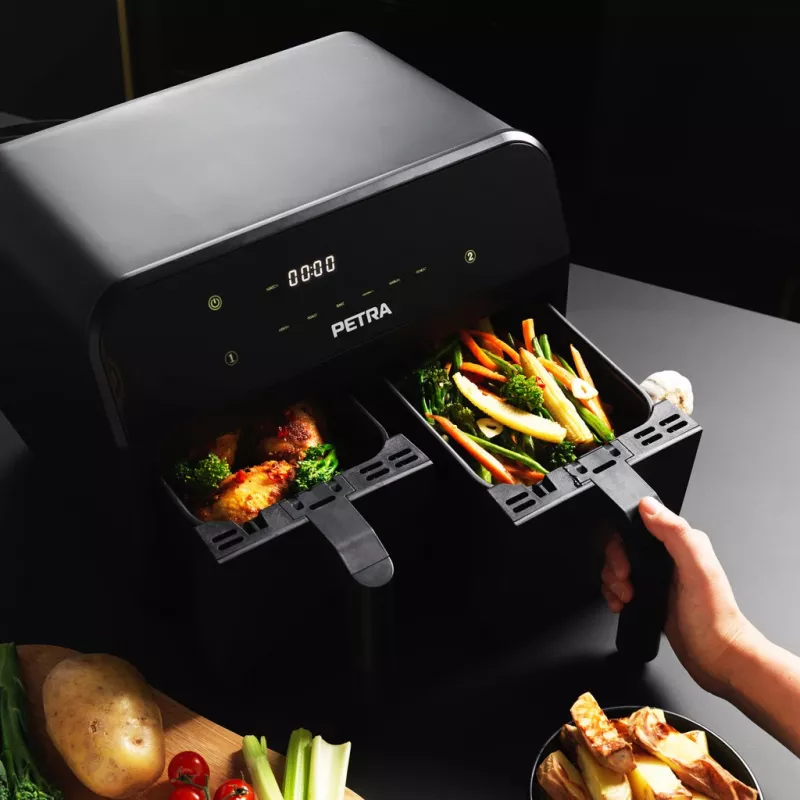 Teplovzdušná fritéza Petra PT4750BLKVDEEU7, dvojkomorová, objem 3,7 l, čierna