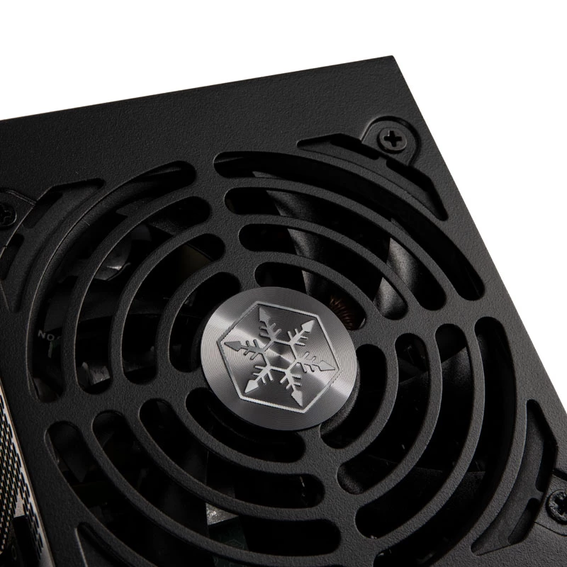 Napájací zdroj SILVERSTONE SX750 Platinum 750W 80 Plus Platinum, formát SFX-L