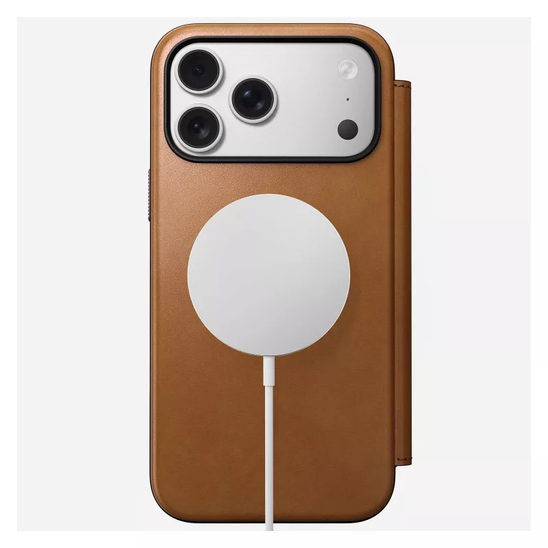 Mobilné folio puzdro Nomad Modern Leather Folio pre iPhone 17 Pro Max – Tan, vhodné pre obrazovku do 17,5 cm (6,9 palcov), 4 priehradky na karty
