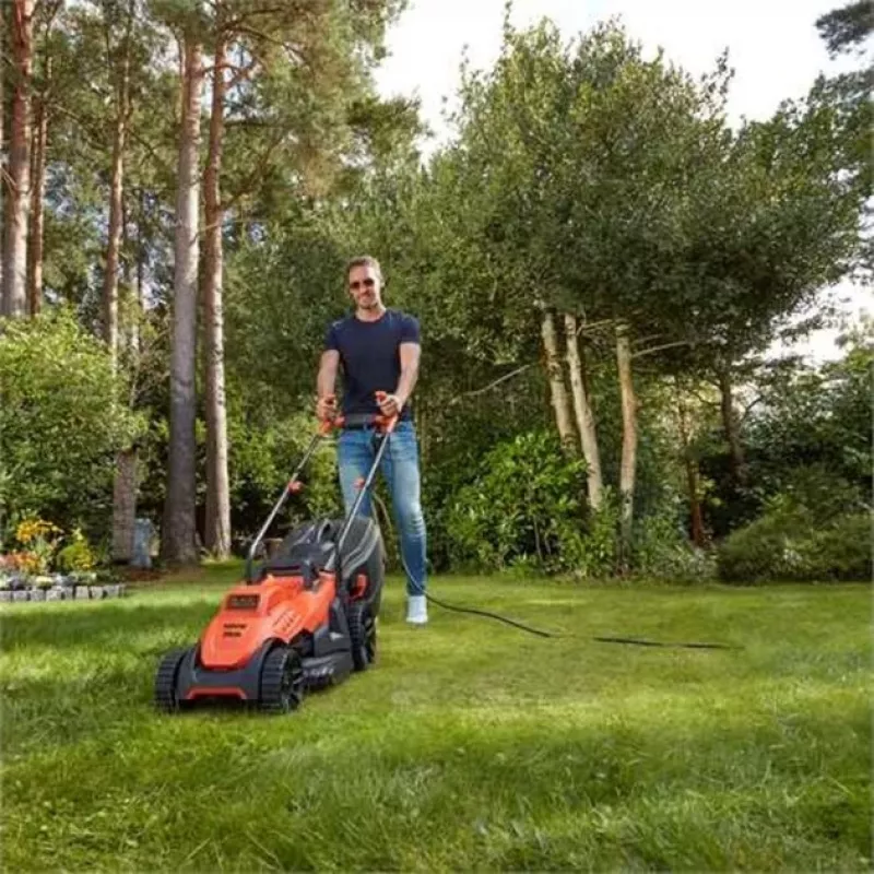 Kosačka BLACK+DECKER BLACK+DECKER BEMW461BH-QS