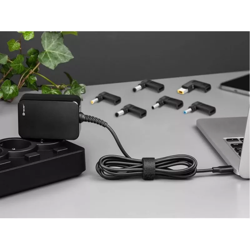 Napájací zdroj pre notebook Prime 65W univerzálny 7v1