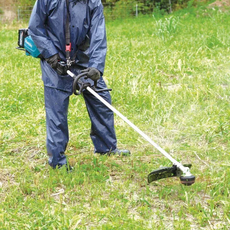 Makita UR007GM101 kosačka/strunová kosačka 43 cm akumulátorová