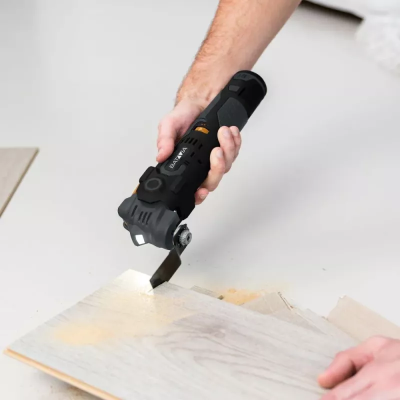 Batavia B.V. | 12V batéria antivibračný multitool - Fixxpack 2.0 set (vrátane 2,0-Ah batérie a USB-C kábla)