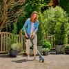 Gardena 14820-55 EasyWeed 1800/18V P4A solo akumulátorová kefa na škáry, odstraňovač buriny, bez batérie a nabíjačky, sivá/tyrkysová