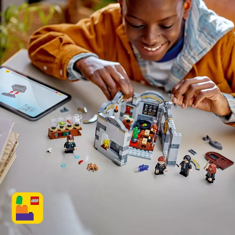 LEGO HARRY POTTER 76431 Hrad Hogwarts: elixíry