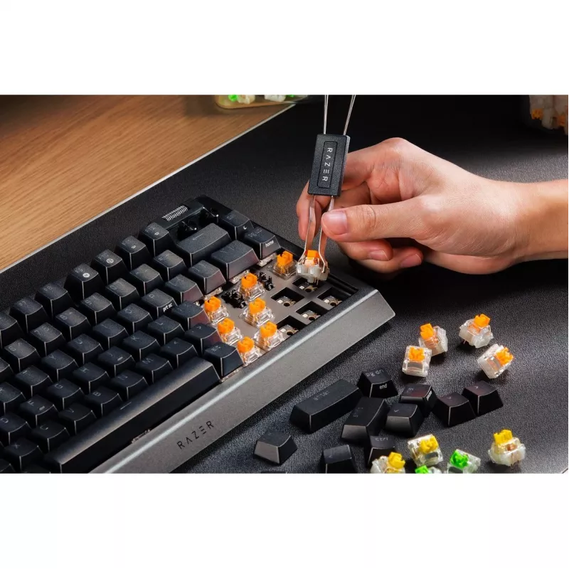 Klávesnica Razer BlackWidow V4 Gaming USB QWERTY US English čierna