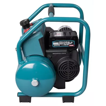 Makita vzduchový kompresor 40V XGT model AC001GZ