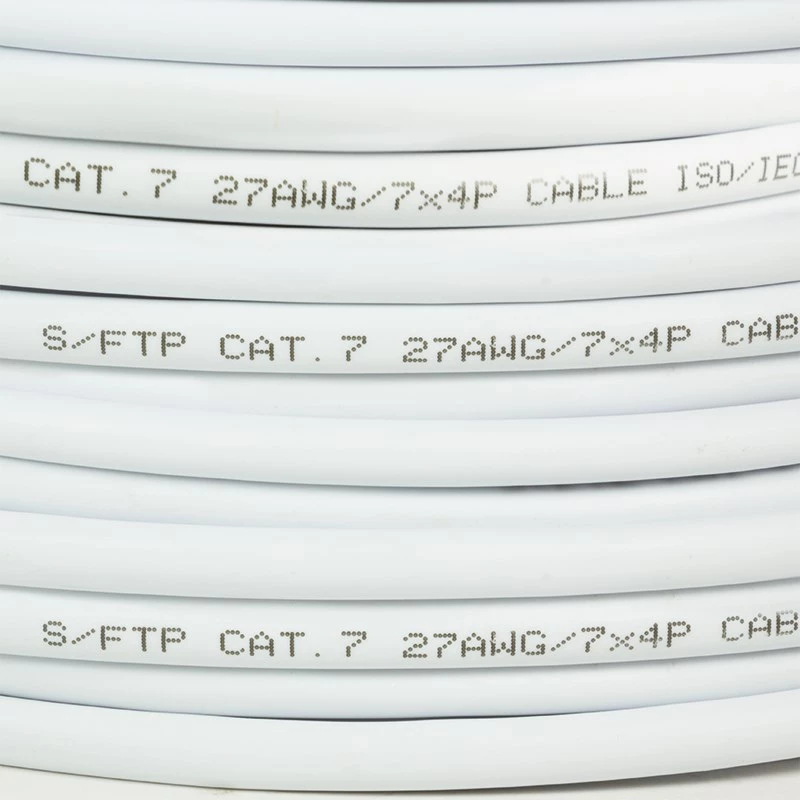 Sieťový kábel LogiLink CPV0042 S/FTP Cat7 305 m biely