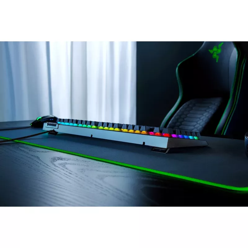 Razer BlackWidow V4 X klávesnica herná USB QWERTZ nemecká čierna