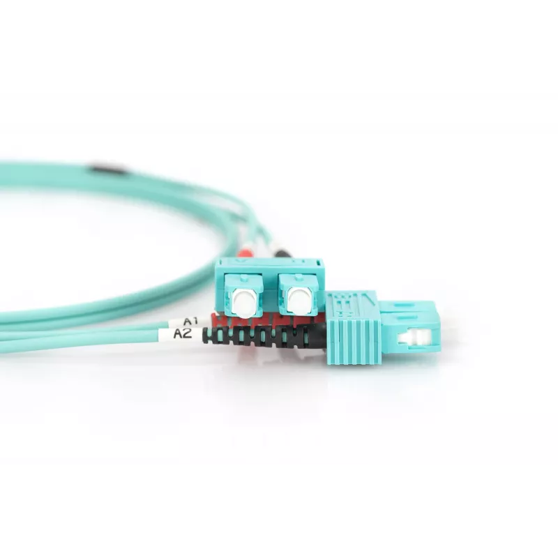 DIGITUS Professional - patch kábel - SC multimódový (M) na SC multimódový (M) - 2 m - optický - 50/125 mikrometrov - OM3 - bez halogénov - akvamarínová