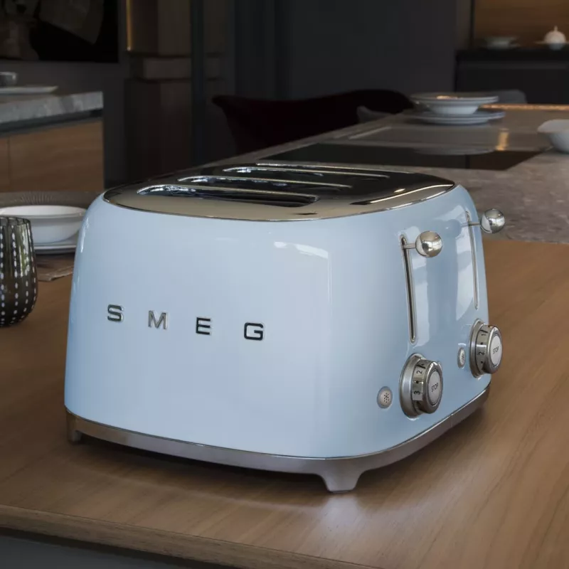 Smeg 50's Style TSF03PBEU hriankovač pastelovomodrý