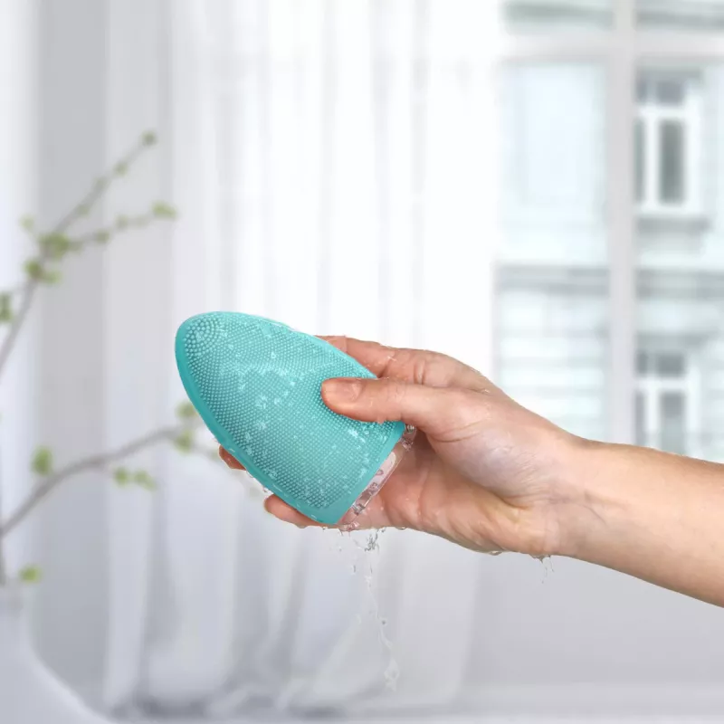 Zariadenie na čistenie tváre Silk'n Bright modrá šírka 70mm výška 110mm
