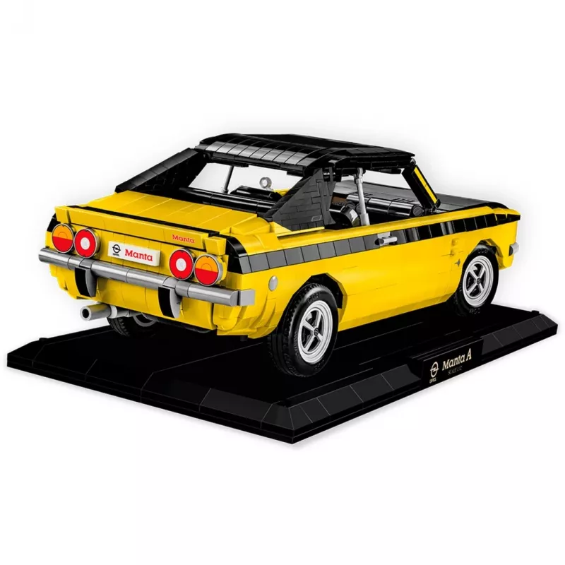 Opel Manta A 1970 - Executive Edition, stavebná hračka mierka 1:12