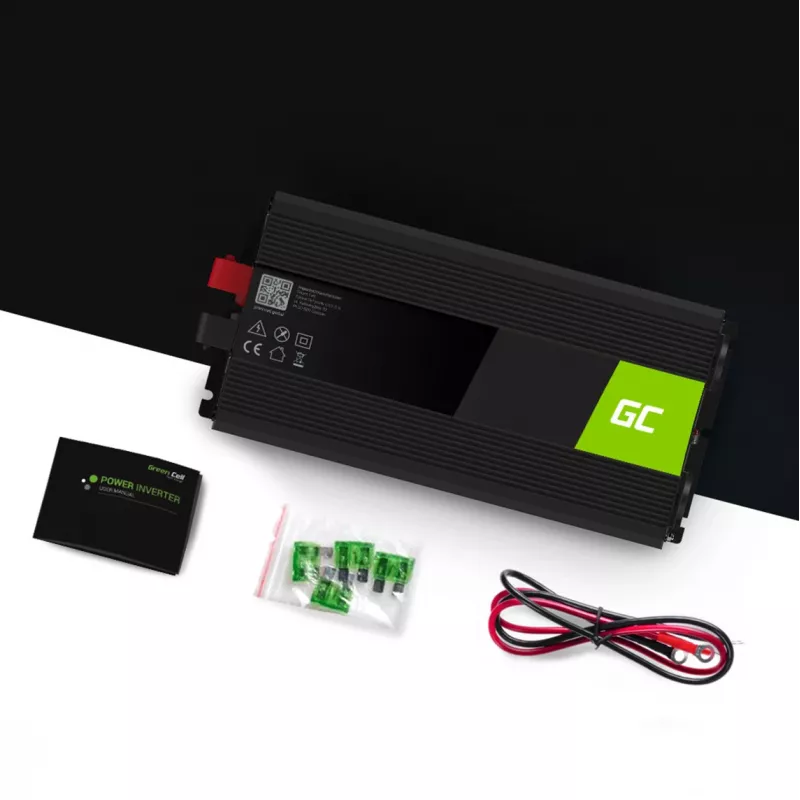 Menič napätia Green Cell INV10 2000 W, 12 V DC na 230 V AC, výstup Type-C, 50 Hz, čierna
