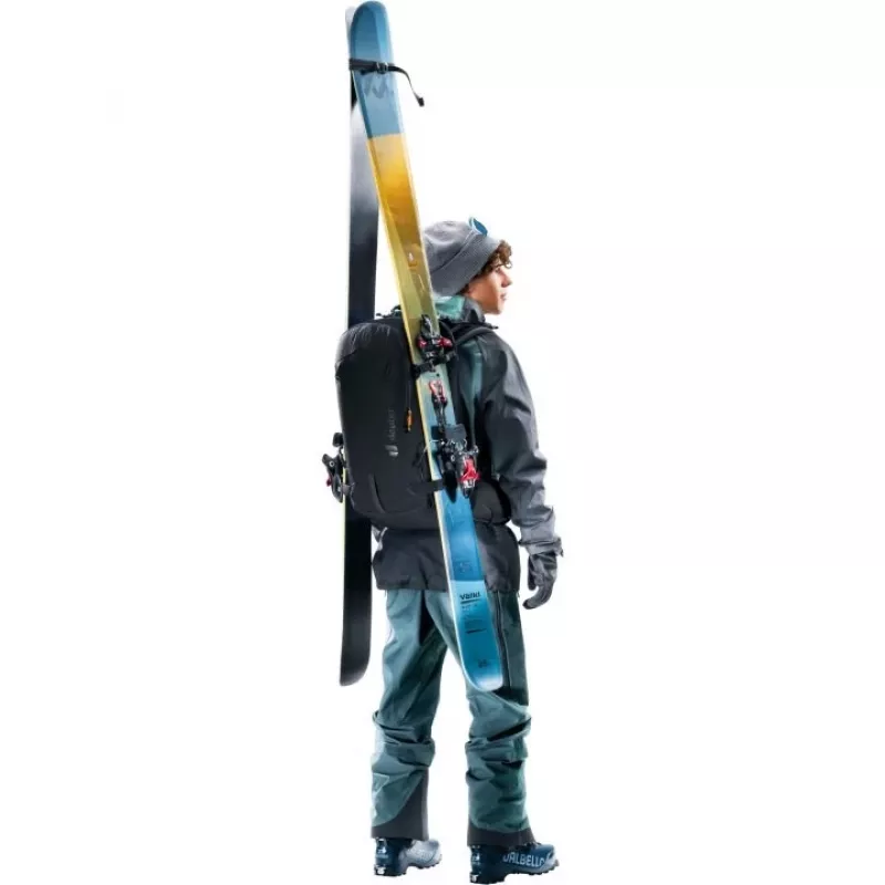Batoh DEUTER Freerider Pro 34+ — technický freeride skialpinistický batoh, 34 L, čierny, držiak na helmu, bedrový pás