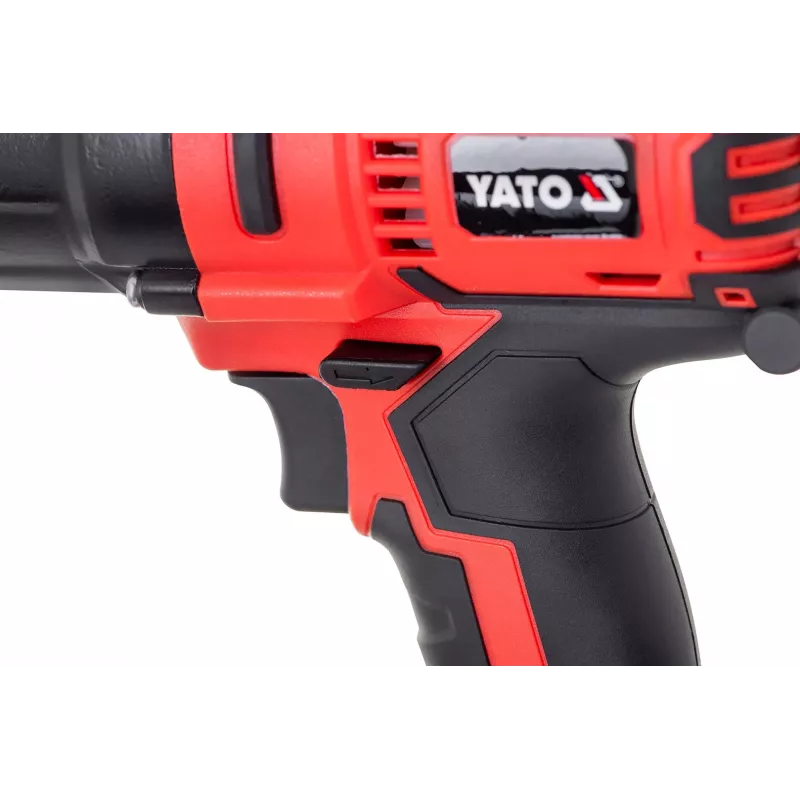 YATO BEZUHĹÍKOVÝ RÁZOVÝ UŤAHOVÁK 18V LI-ION 1/2 1x3,0Ah 700Nm