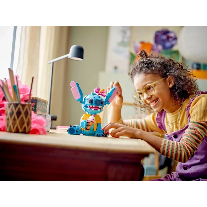 LEGO | Disney Stitch stavebná hračka pre deti so zmrzlinou 43249