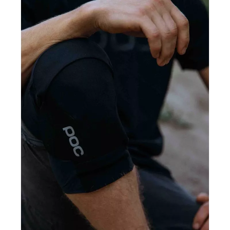Chrániče kolien POC Oseus VPD Knee — čierne, elastický materiál