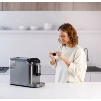 Kávovar na espresso Taurus Accento Latte plne automatický, integrovaný mlynček, 1,5 l nádržka na vodu, vstup na kávové zrná
