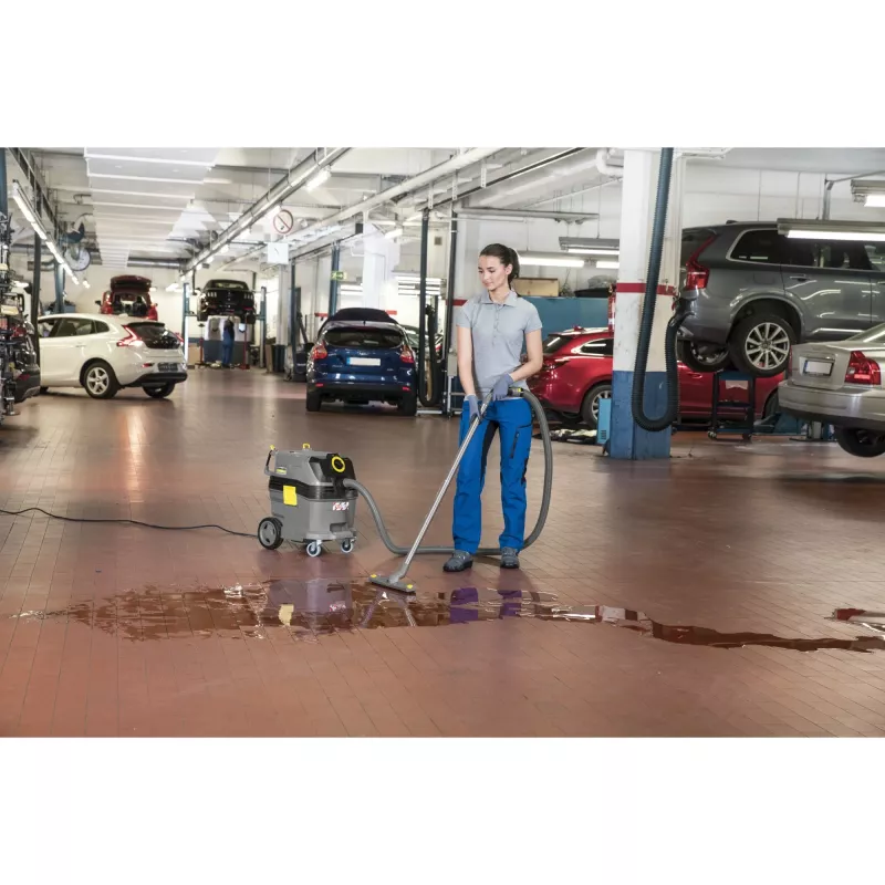 Kärcher mokrý a suchý vysávač NT 30/1 Tact L