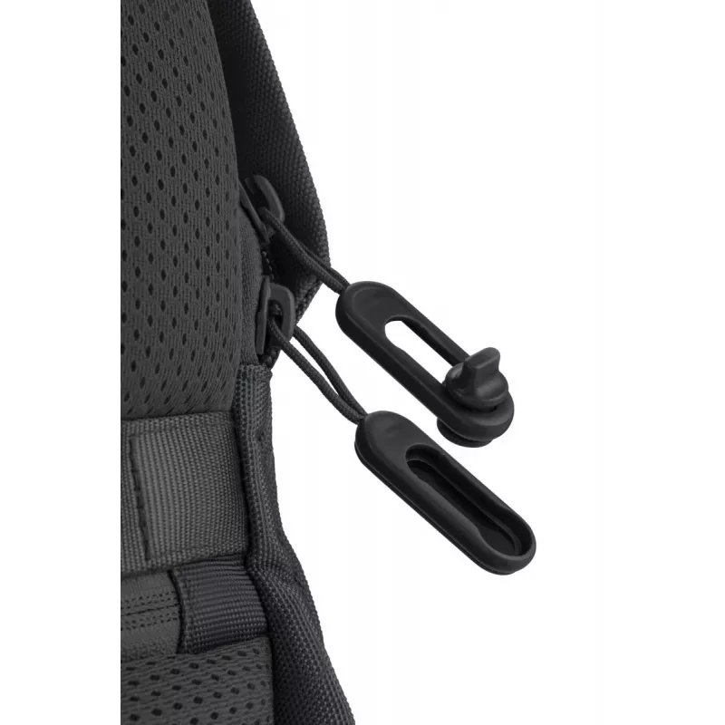 Voľnočasový batoh XDDESIGN Bobby Soft s priehradkou na 15,6