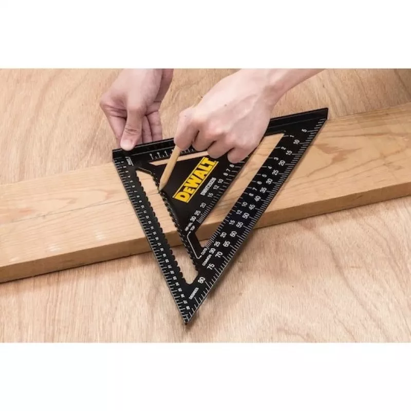 Pravítko DeWALT DWHT25228-0 300 mm hliník čierna žltá